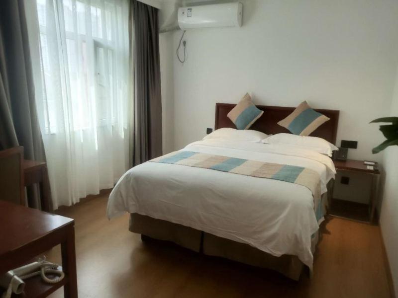 Greentree Inn Shanghai Zhongshan Hutai Hotel Dış mekan fotoğraf